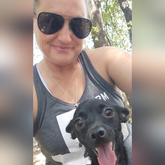 Meet Your Posher - Picture 2 of 2